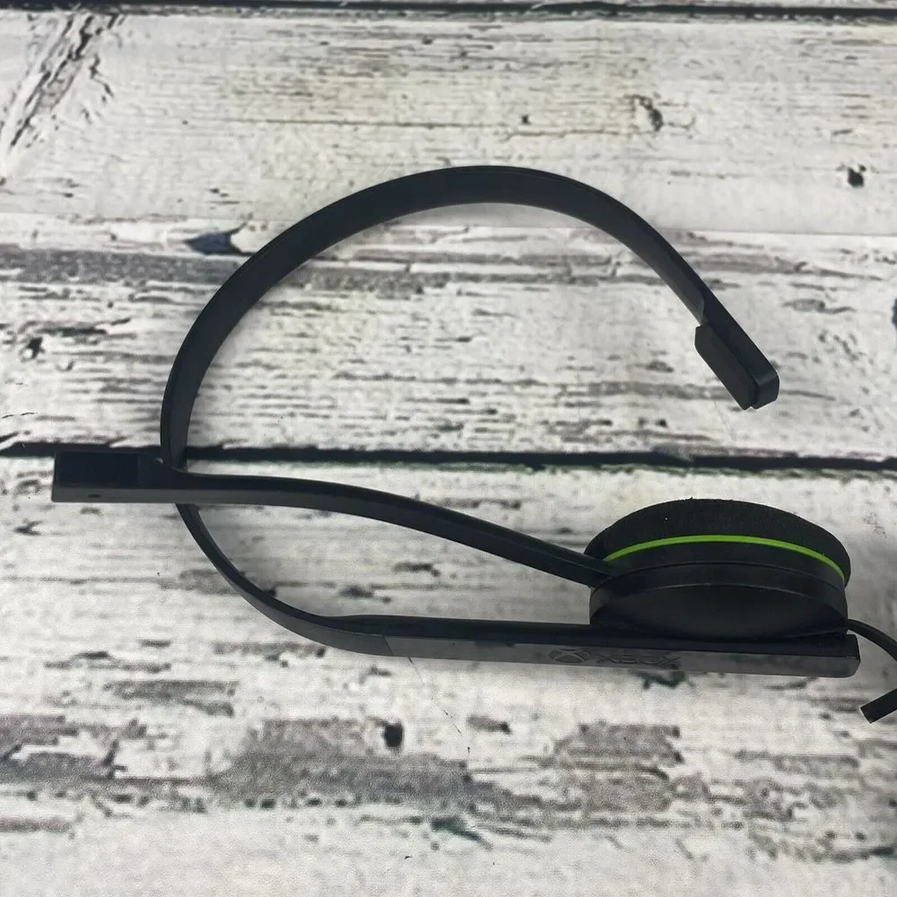 Microsoft Wired‎ Mono Headset Black Headband Chat for Xbox 1564